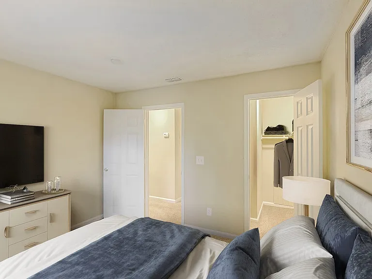 Brandemere Apartment Homes — Photo 46