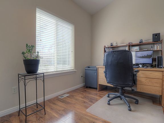 5th image of 1642 NE Bedrock St