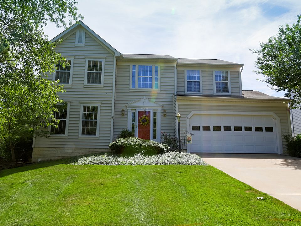 1st image of 13031 Bourne Pl