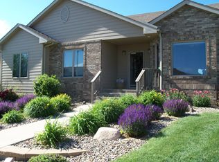 2900 W Auburn Hills St, Sioux Falls, SD 57108