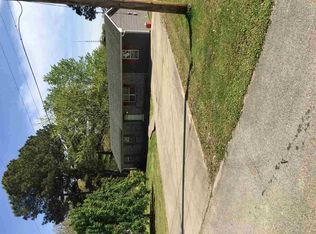 5404 Maple St, Paragould, AR 72450