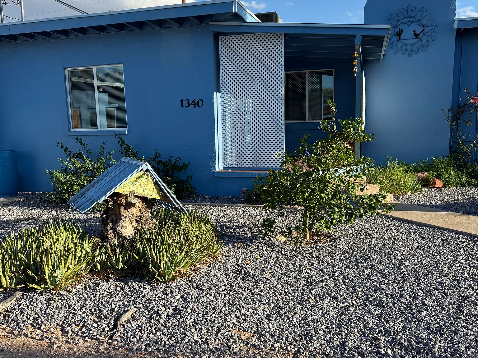 1 bed, 1000 sqft, $1,050 — Photo 2
