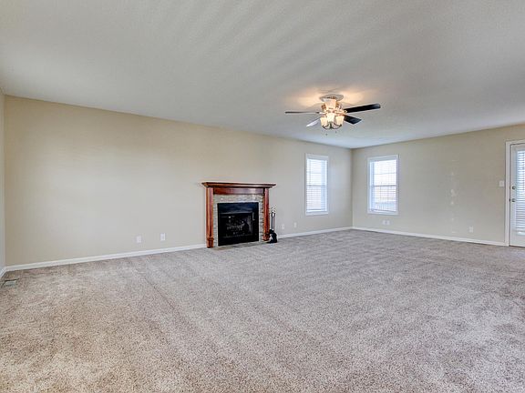 2nd image of 2585 Leprechaun Ln