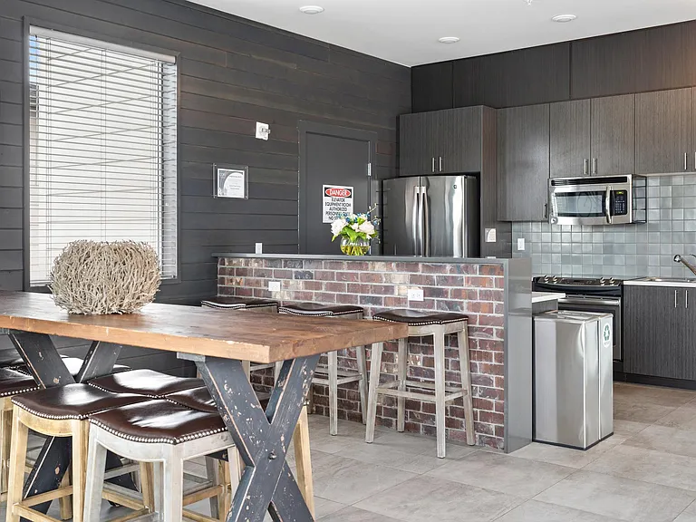 Core83 Apartments — Photo 25