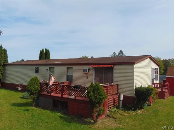 1 Blackberry Ln, Freeville, NY 13068