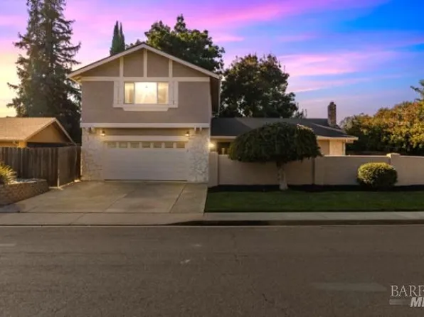 3015 Redwood Drive, Fairfield, CA 94533