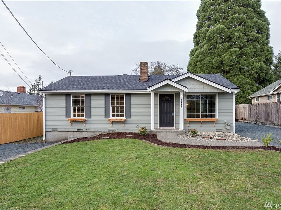 1st image of 8455 S 19th St