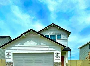 3476 W Commemoration Ave, Meridian, ID 83642