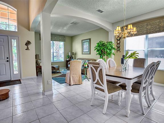 4th image of 8527 Sunrise Key Dr