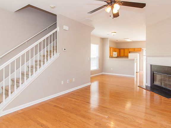 5th image of 3220 Hidden Cove Cir