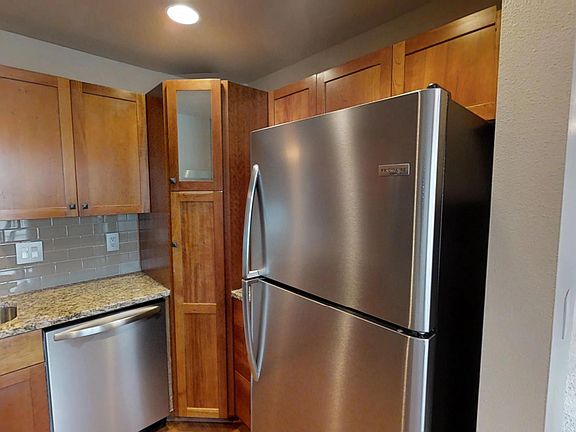 2nd image of 5264 NE 121st Ave #150