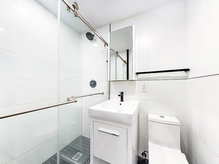 2785 Broadway #5J — Photo 4