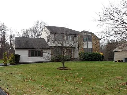 31 Knob Hill Rd photo 1