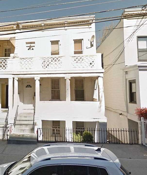 1st image of 1419 Needham Ave