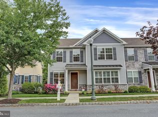209 Weatherfield Pl, Lancaster, PA 17603
