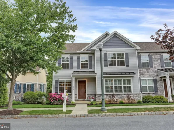 209 Weatherfield Pl, Lancaster, PA 17603