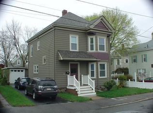 18 Lenox St, Beverly, MA 01915