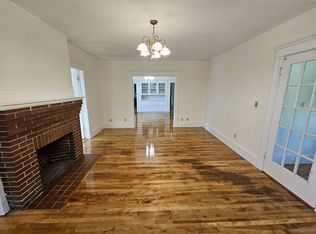 33 Richmond Ave APT 2, Worcester, MA 01602