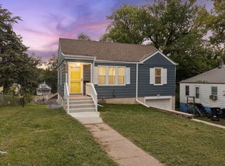 3354 N 38th St, Omaha, NE 68111
