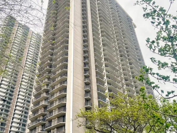 6007 N Sheridan Rd APT 31A, Chicago, IL 60660