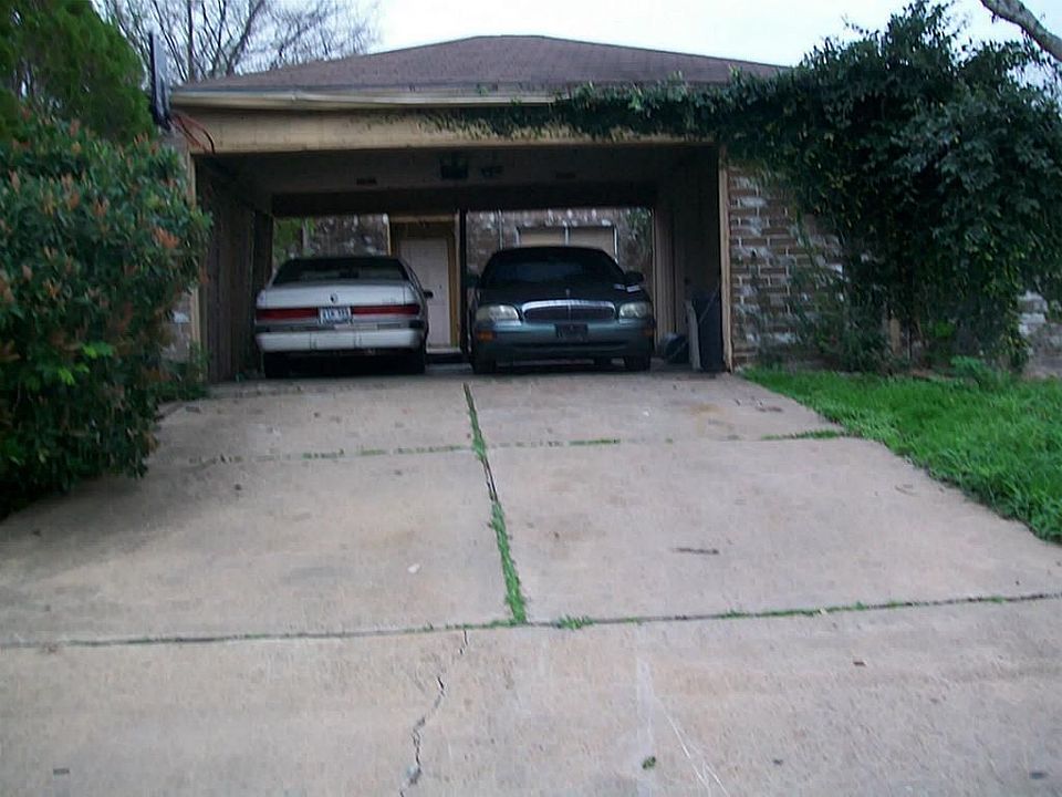 1st image of 9411 Wellsworth Dr