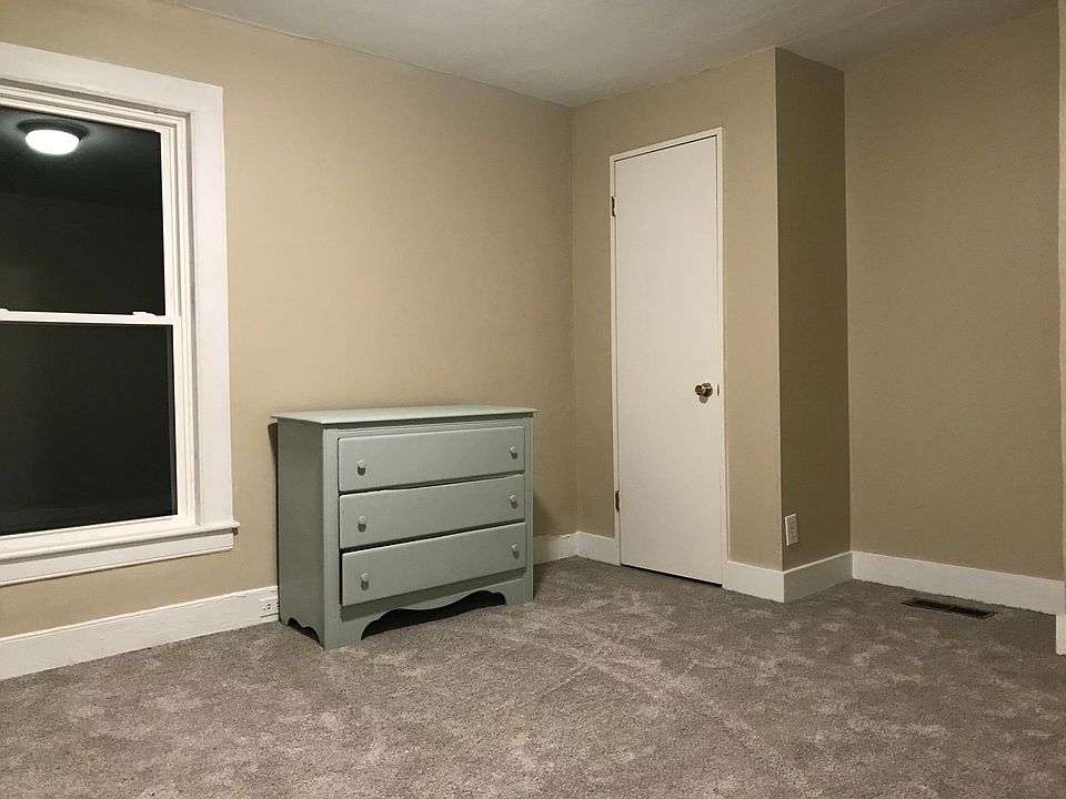 Bedroom #1