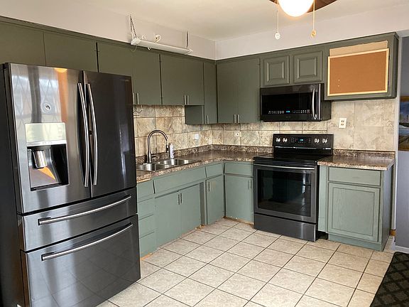 3rd image of 185 Serena Dr