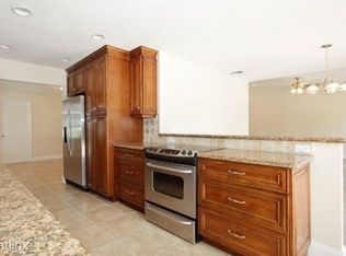 8571 NW 11th St, Coral Springs, FL 33071