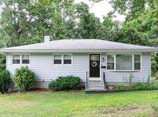 61 Fountain Ter, New Haven, CT 06515