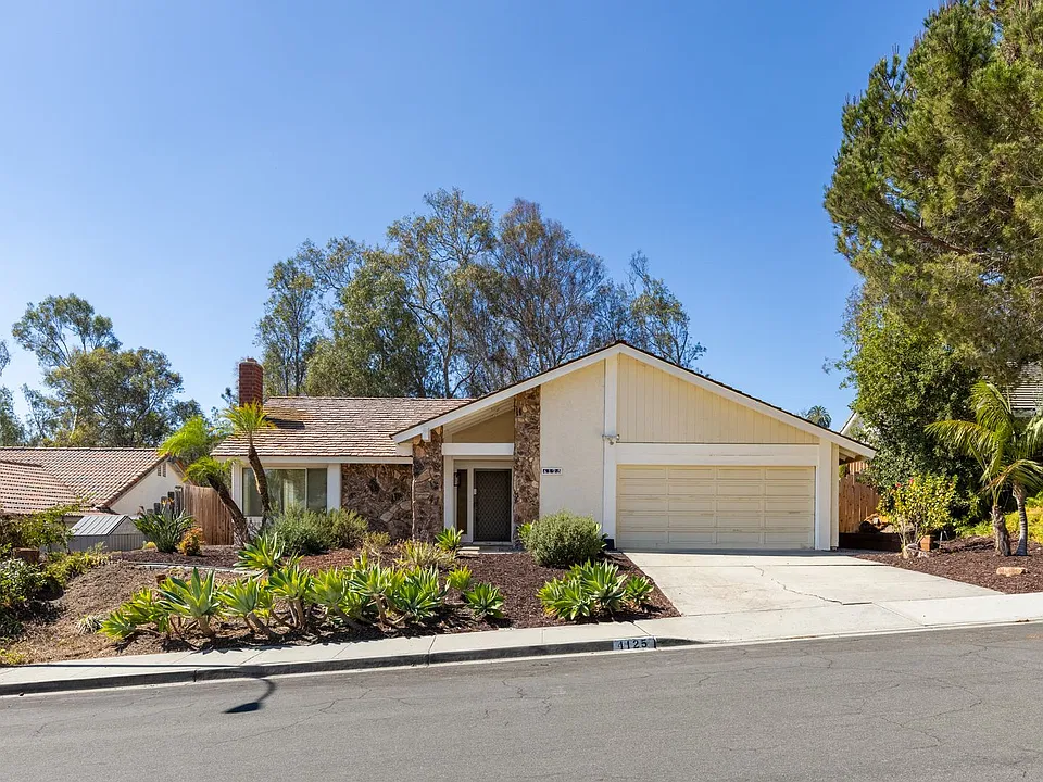 4125 Trieste Dr
