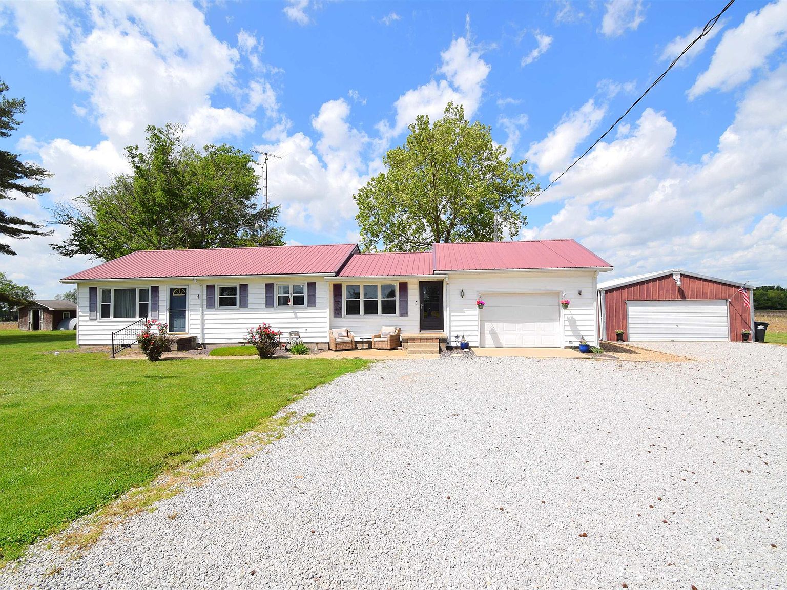 4560 E Davis Rd, Waltonville, IL 62894 Zillow