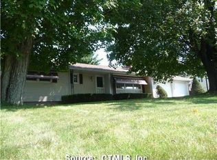 25 Stardust Dr, Enfield, CT 06082