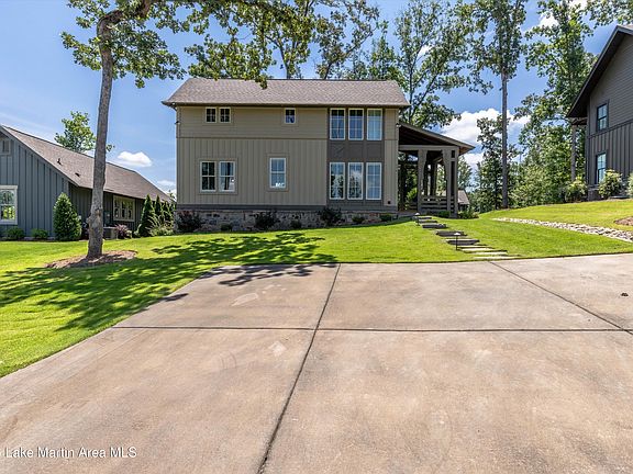 2nd image of 354 Old Jay Rd
