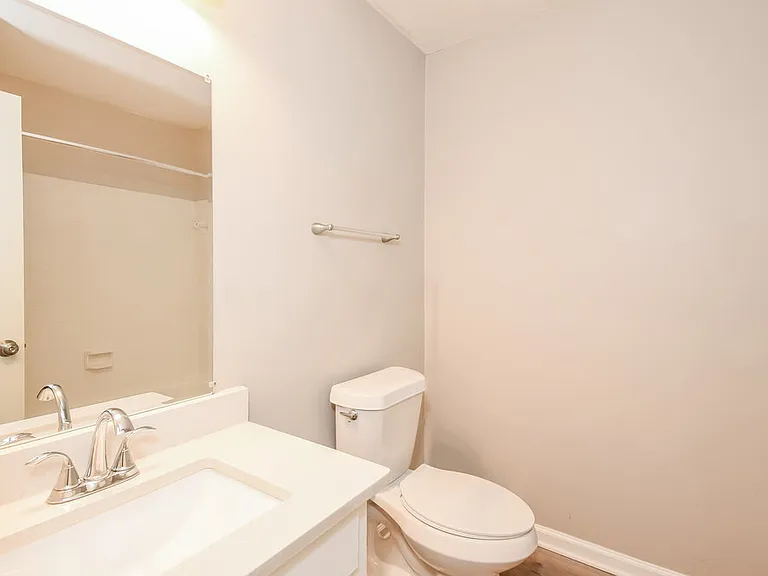 3730 Rhoanoke Ct — Photo 15