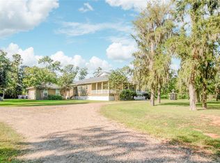 108 Buffalo Trl, Lake Jackson, TX 77566