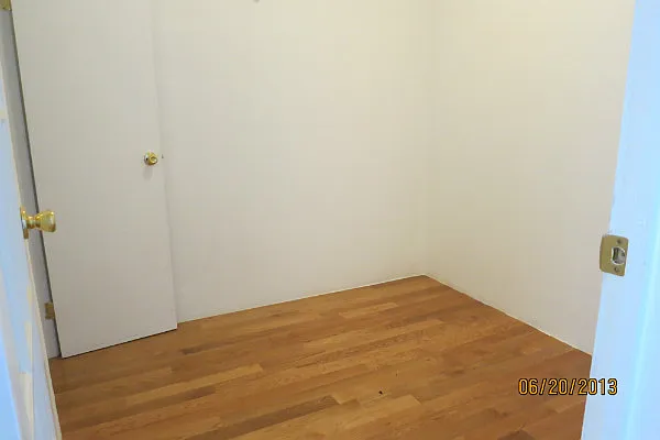 Rented by Manhattan Best Realty, Inc. | media 34