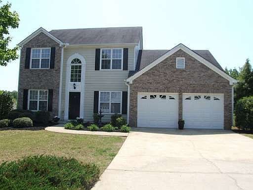 1st image of 389 Silverthorn Dr NW