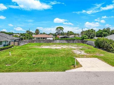 741 95th AVE N, Naples, FL, 34108