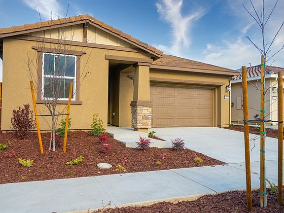 3rd image of 691 Estancia Street