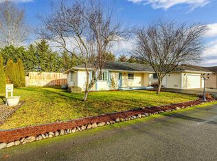 123 E Cobblestone Ln, Sequim, WA 98382