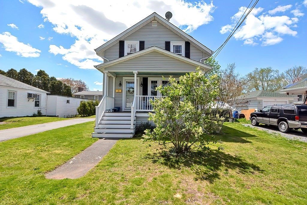 38 Maplewood Ave, Swansea, MA 02777 Zillow