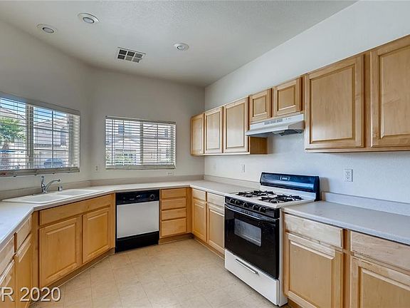 5th image of 8912 Sparkling Creek Ave