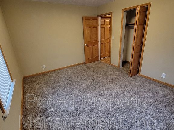 3rd image of 2319 Auburn St #2-2W