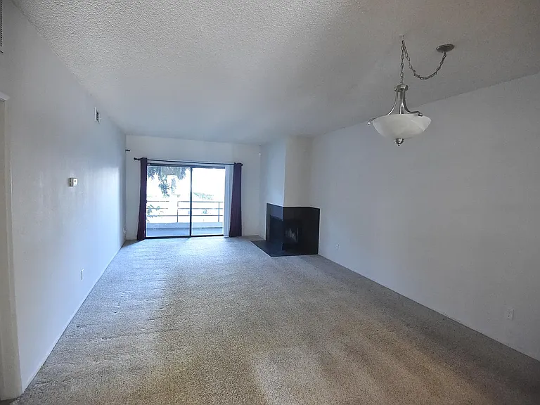 4671 Albany Cir #110 — Photo 1