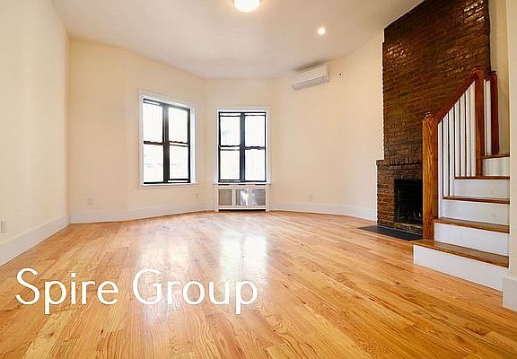 4th image of 303 W 76th St #4B