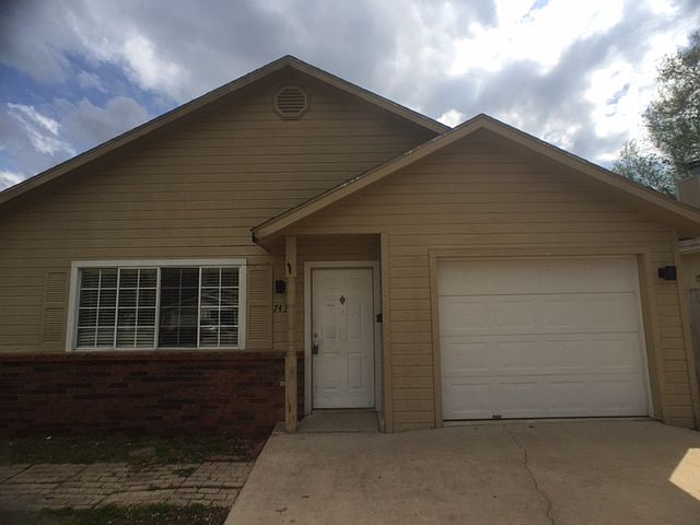 1st image of 743 W Van Gogh Pl
