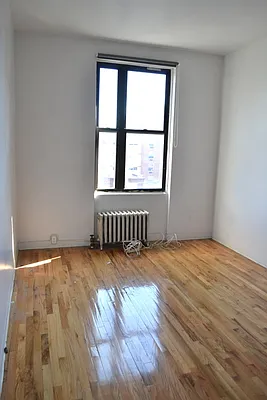 Rented by Bohemia Realty Group | media 18