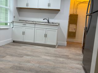 213 27th Ave S APT 3, Seattle, WA 98144