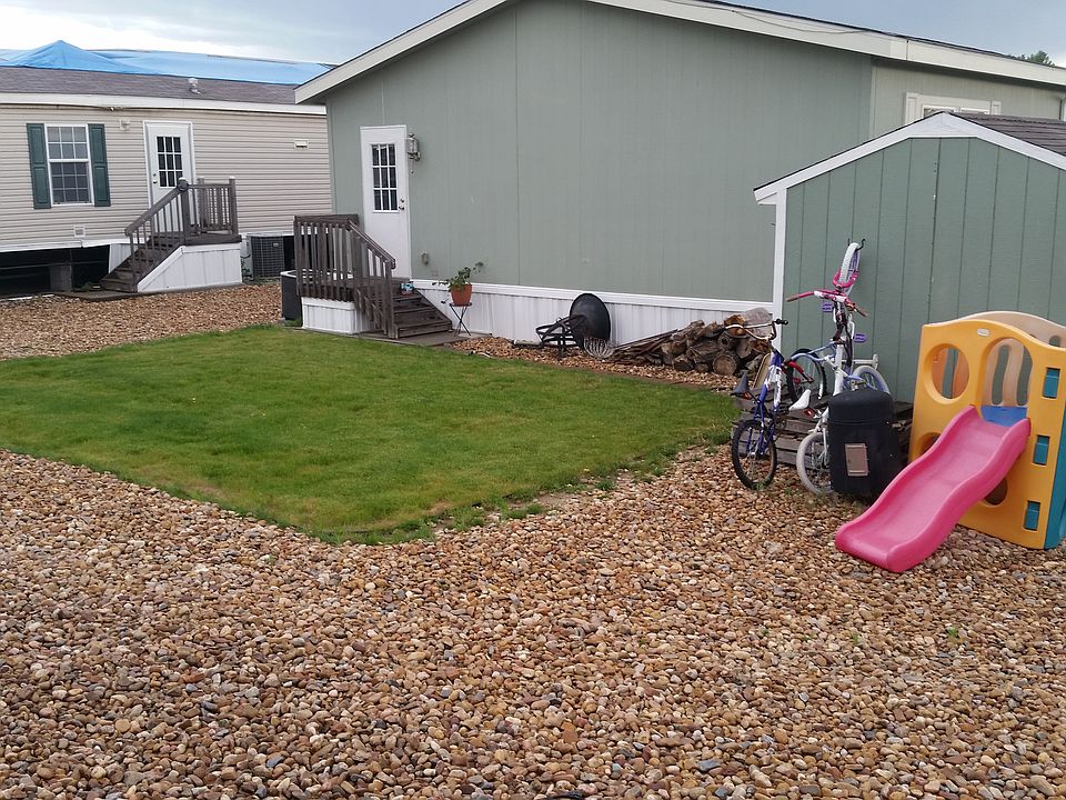 2nd image of 10846 Bailey St #116
