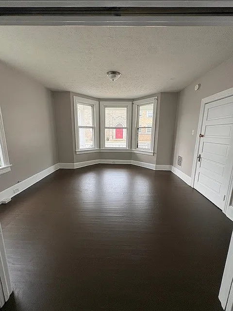 1 bed, 730 sqft, $950 — Photo 4